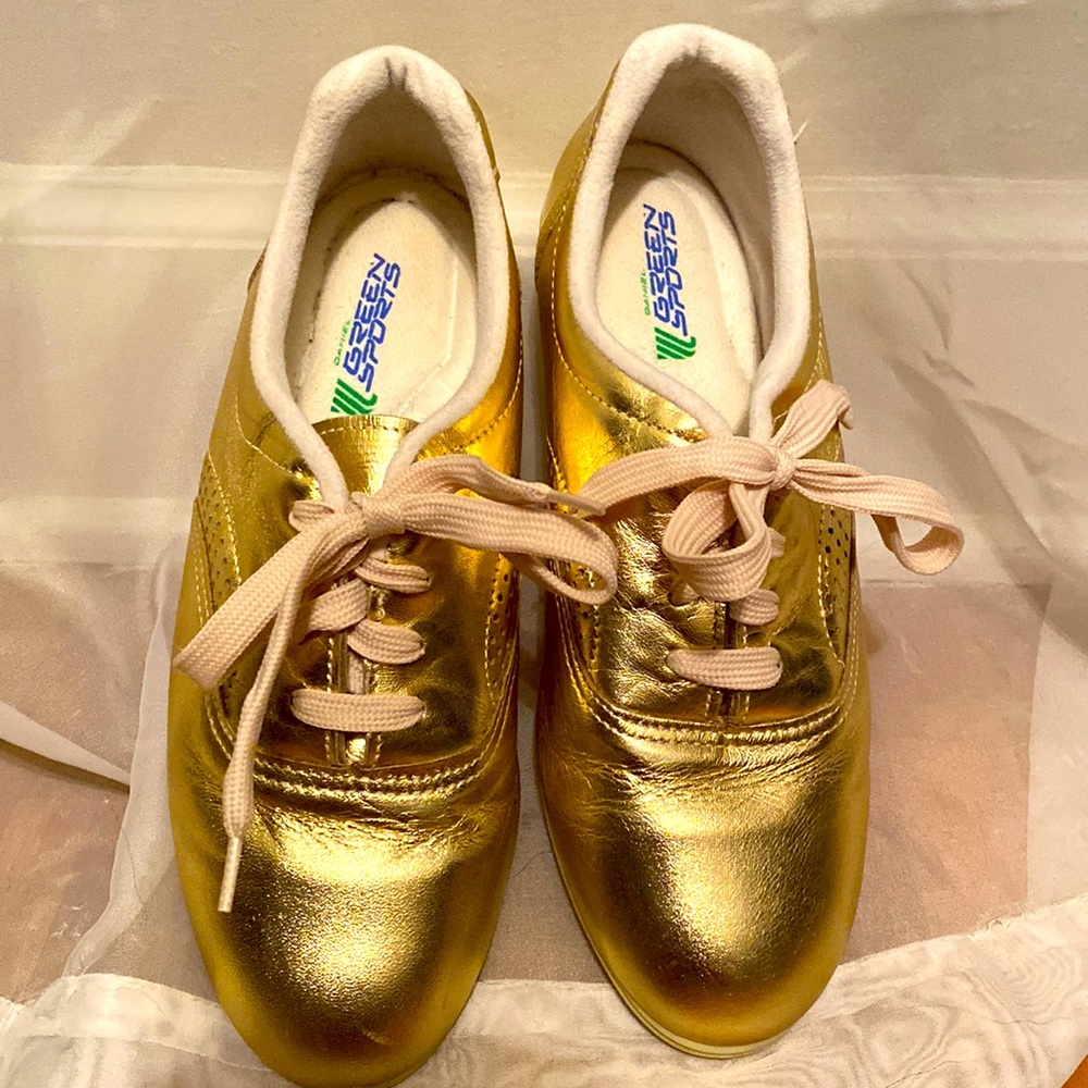 Vintage Daniel Green Sports Metallic Gold Leather Sneakers, size 6